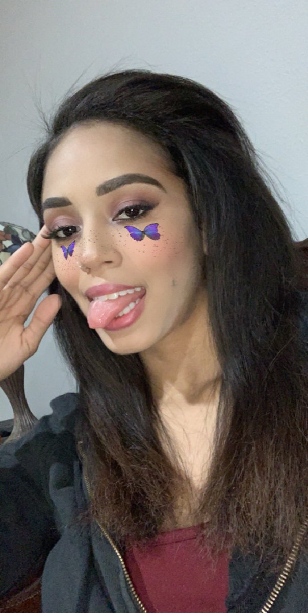 __baynicole98's tweet image. hello world🤍