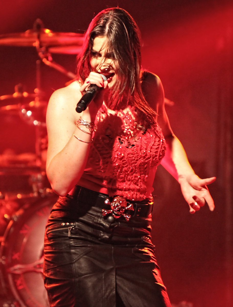 Wishing talented singer and composer Floor Jansen a Happy Birthday! Floor is best known for fronting Nightwish and her collaborations with Arjen Anthony Lucassen of #Ayreon #HappyBirthday 
<a href="/FloorJansen_/">Floor Jansen</a> <a href="/arjenlucassen/">Arjen Lucassen</a> <a href="/NightwishBand/">Nightwish</a>
(photo by Luis Blanco Press Photography)