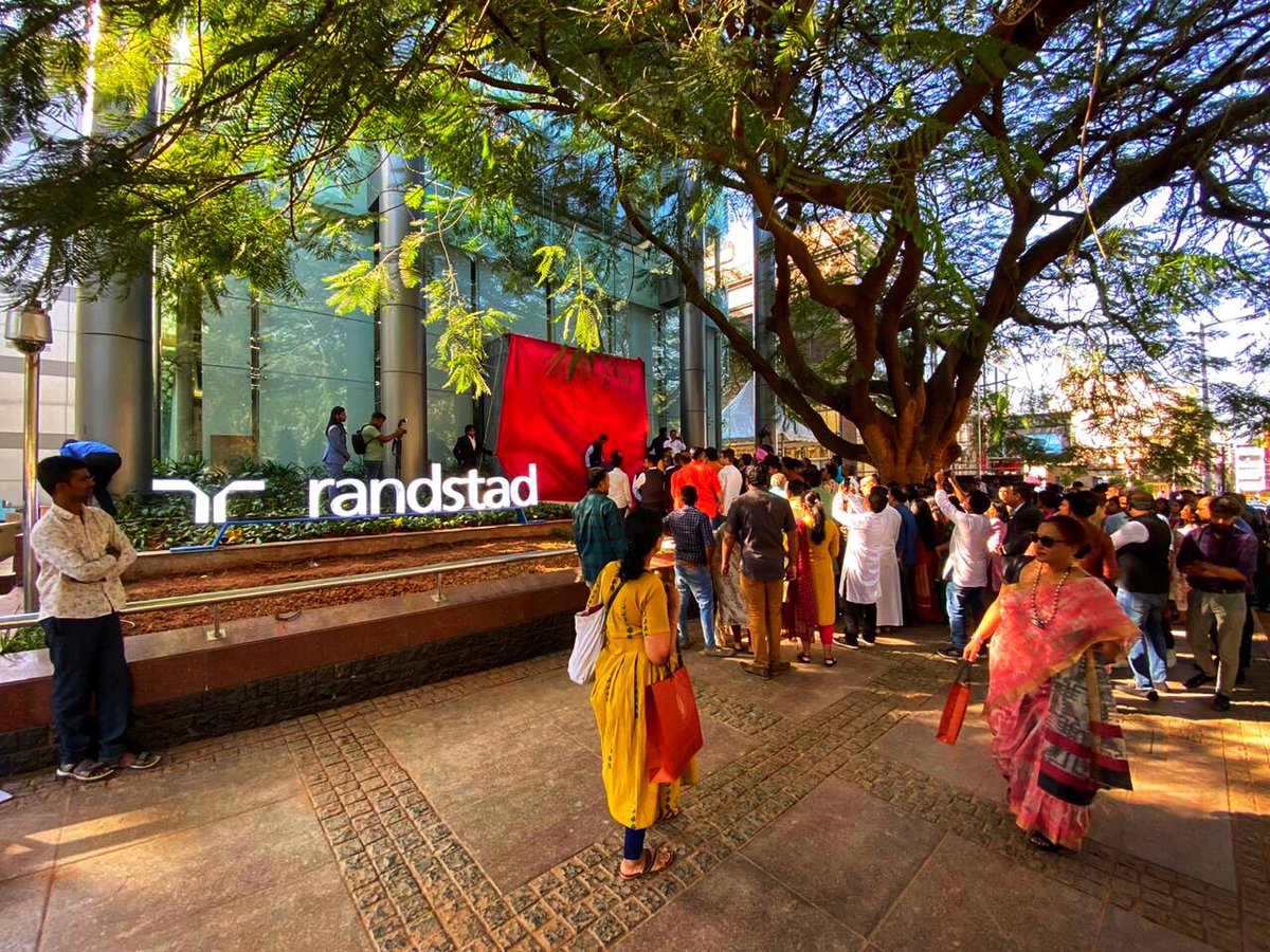 manjupanic's tweet image. Yesterday, all of us at @RandstadIndia had the privilege of witnessing an important milestone in the history of our company- the grand opening of our new flagship office in India, nestled in the heart of Bengaluru’s CBD! #2020BestEver #RandstadTower @Paul_DupuisRSTD @anjaliraghu