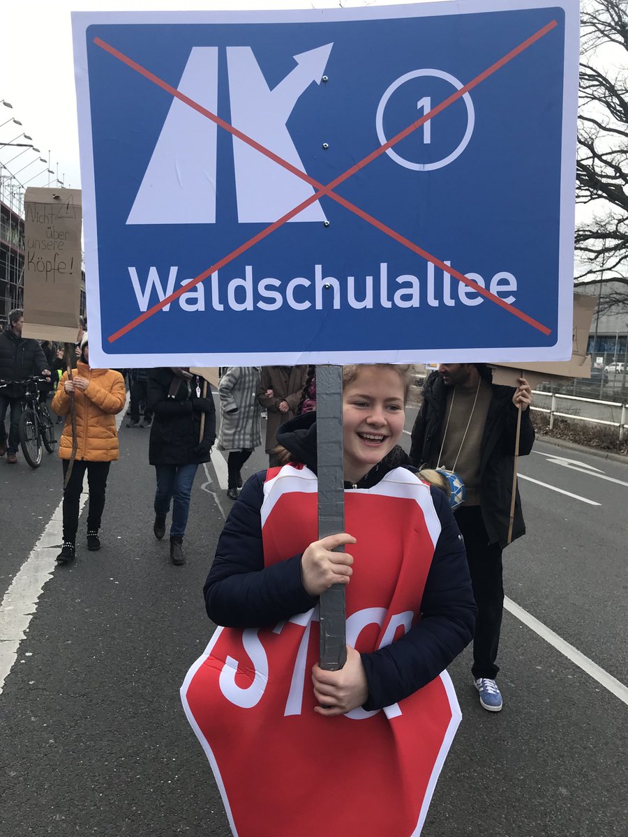 Keine Hochtrasse und keine Ausfahrt Waldschulallee #ADFunkturm