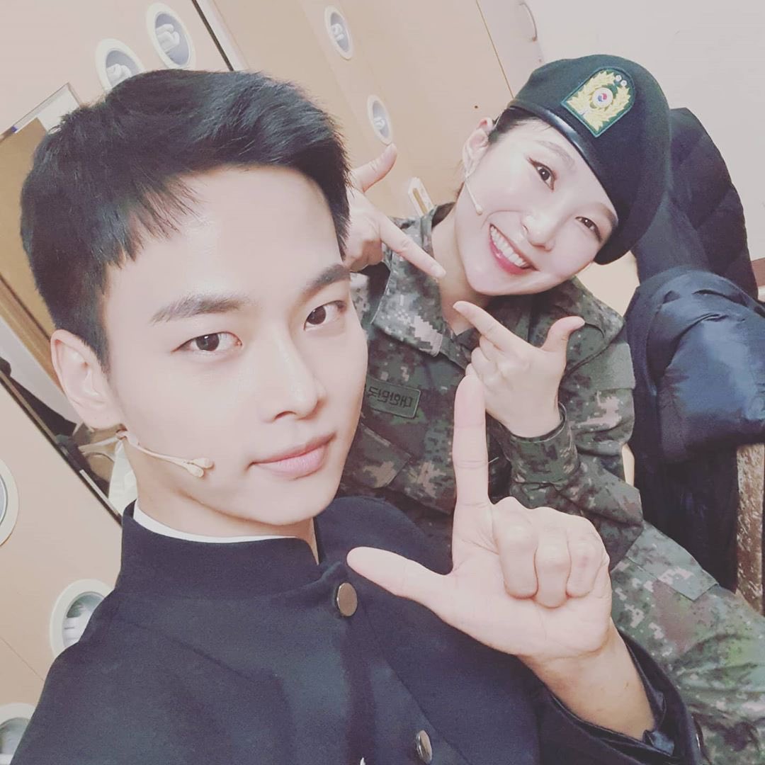 MarinaLeoN3010's tweet photo. 💂‍♂️🇰🇷💂‍♂️
𝕽𝖊𝖙𝖚𝖗𝖓. 𝓟𝓻𝓸𝓶𝓲𝓼𝓮 𝓸𝓯 𝓸𝓷𝓮 𝓭𝓪𝔂
𝐂𝐡𝐚 𝐇𝐚𝐤𝐘𝐞𝐨𝐧
#귀환 #해일

𝟡𝟘 𝕝𝕚𝕟𝕖 𝕍𝕀𝕏𝕏
@CHA_NNNNN✌🏾✌🏻 @JUNGTW_LEO
#평생지기  ∞♋️♏️#택엔 
#빅스 #엔 #레오 #차학연 #정택운 https://t.co/NVRBHhyebK