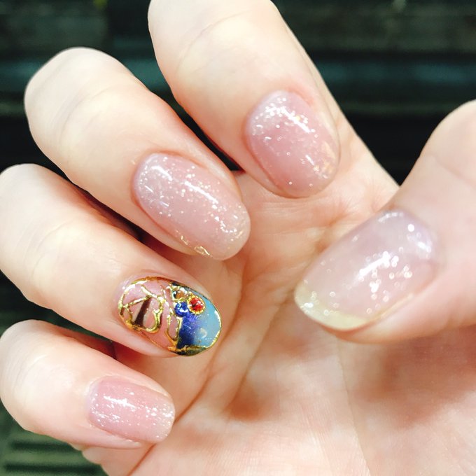 ネイルサロンアウロラのチロルさんのtwitterイラスト検索結果