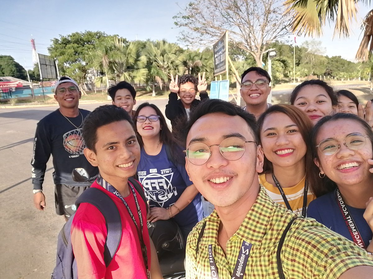 zzzzeik's tweet photo. Watched #INOG2020 with the theater group. Grabe talaga. Napakahusay! https://t.co/KmdG4fp12n