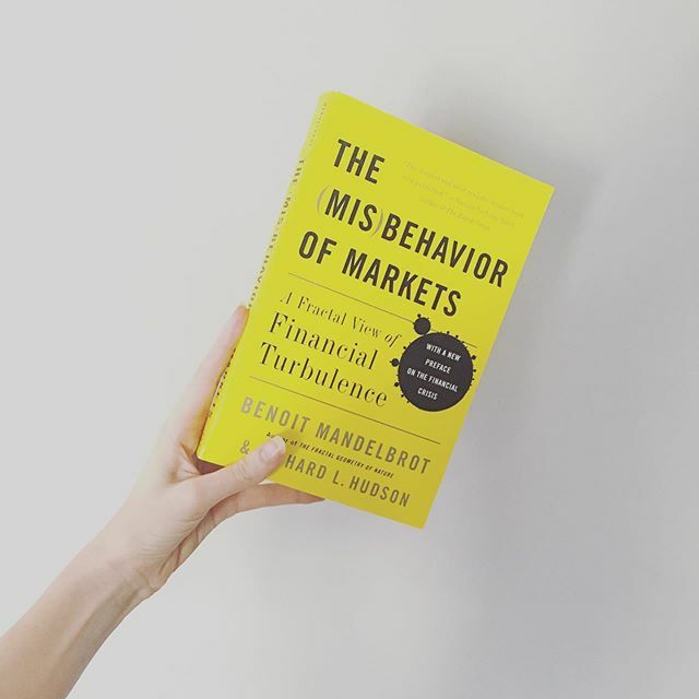bronwynwilliams's tweet photo. Now this is my kind of action-adventure. A high-drama tail of fat tails, fractals and financial ruin. #themisbehaviorofmarkets #benoitmandelbrot #readallthebooks #knowallthethings https://t.co/VfP5dXY71A https://t.co/4TtG5lZiGn