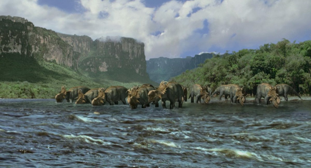 Some of the background uncharacterised herbivorous dinosaurs in Dinosaur (2000) are seriously solid as reconstructions. Those ceratopsids are pretty darn close to perfect!