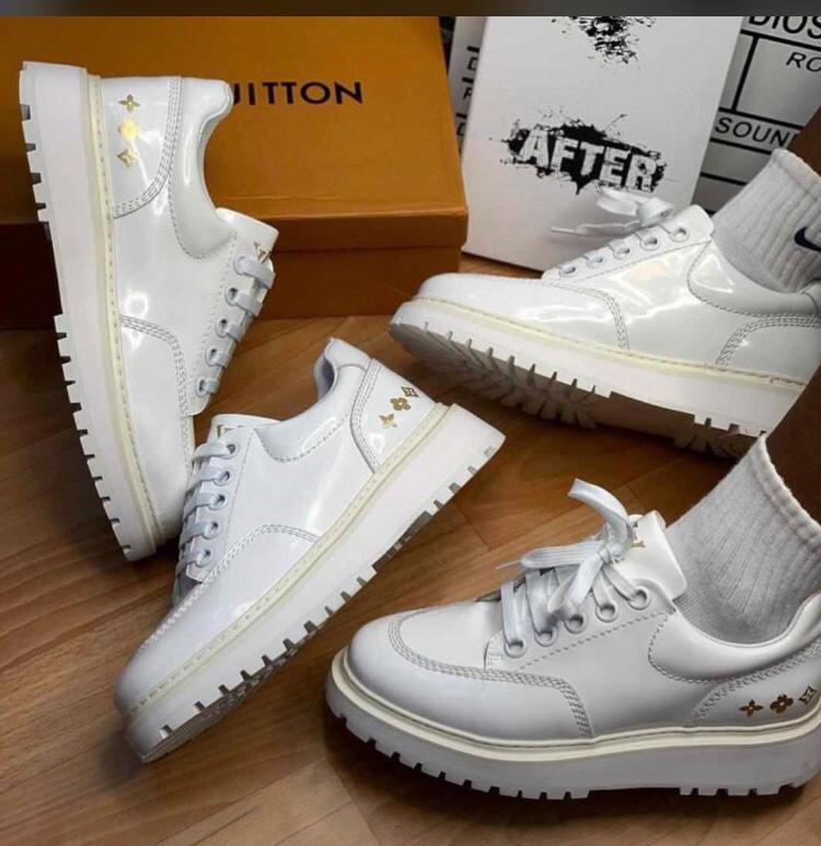Salz_Palace's tweet photo. Slide1: size 40-44
Slide2: size 39-42
Slide3: size 42-45
Slide4: size 40-45
#BamBam #heis9 #GloryOsei #davido #KadunaVsKano #Kaduna https://t.co/sR4anvdmaG