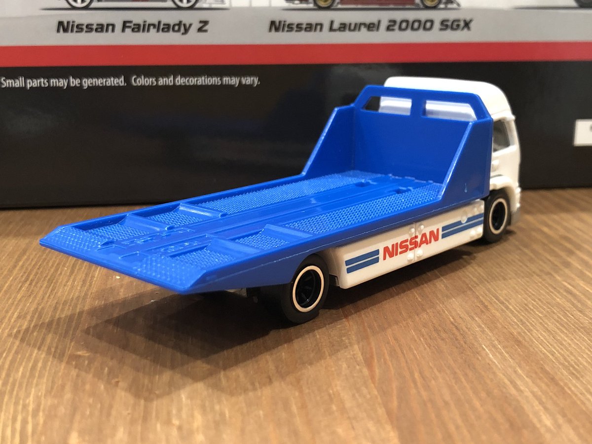 まるはな ホットウィール プレミアム コレクターセット Nissan Garage 買ったからにはちょっと紹介します 次はトランスポーターのaero Lift これチームトランスポート アソートで34を載せて車種と同じですね と言うことで並べてみましたよ ホット