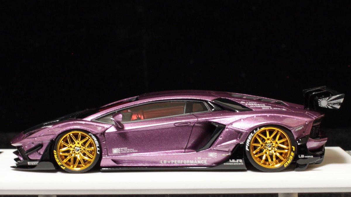 Ryolambo's tweet photo. 1/43 M.S. Liberty Walk Aventador 2.0 SE 30 Viola https://t.co/r6q7kHQbQW