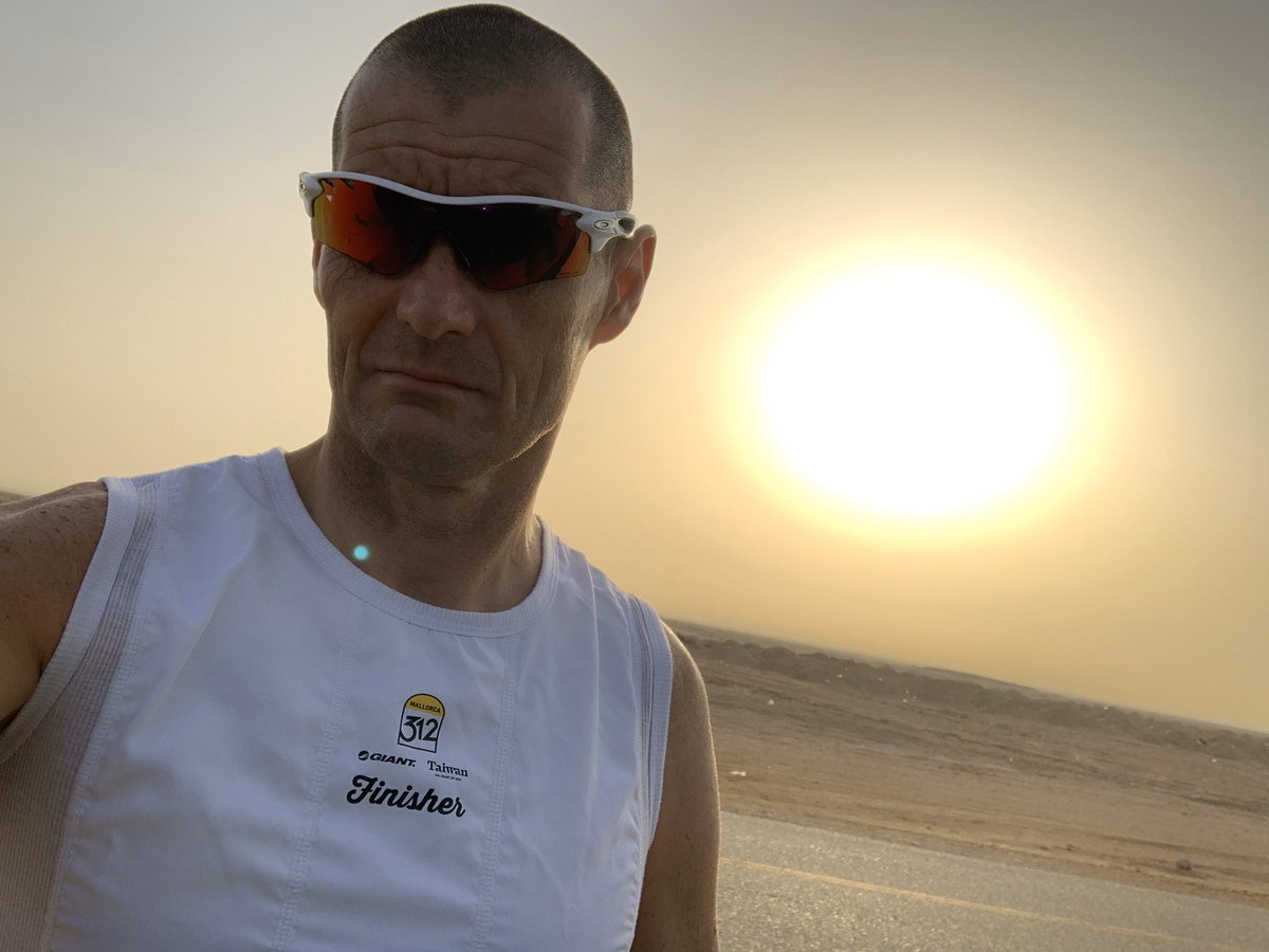 RoyLUFC's tweet photo. Today was a #majorca312 & #P2P kind of ๐ดโโ๏ธ
for you in England that bright circle in the background is the sun rising ๐
@PoppyLegion @RAFTriathlon #tribrun #tricoaching #bike #uktrichat #ukbikechat #gofurthergoyonda #teamyonda #Mindfulness #MIND https://t.co/nG4EIuYHrl