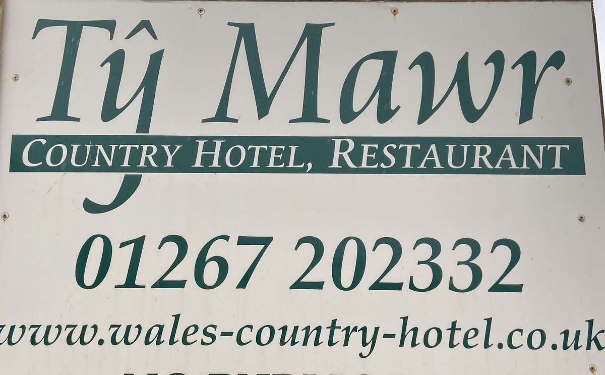 GwenynGruffydd's tweet image. Tŷ Mawr-An exceptionally charming c400yr old #CountryHouse located in beautiful #Brechfa The menu brings together delicious local produce from locally reared #WelshBlackbeef , cheese &amp;amp; of course Our honey; dishes that you won’t want to end! Book a table right away! @TyMawrBrecfa