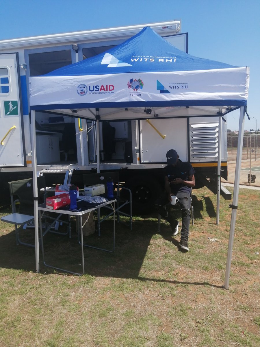 Tumelo_McXhanko's tweet photo. "we are within" #TransQueens come and utilize the services that we have for you @WitsRHI π π π π π π #DepartmentOfHealth #MaximaCondoms #MaximaLubes https://t.co/ZeOOL6vl5z