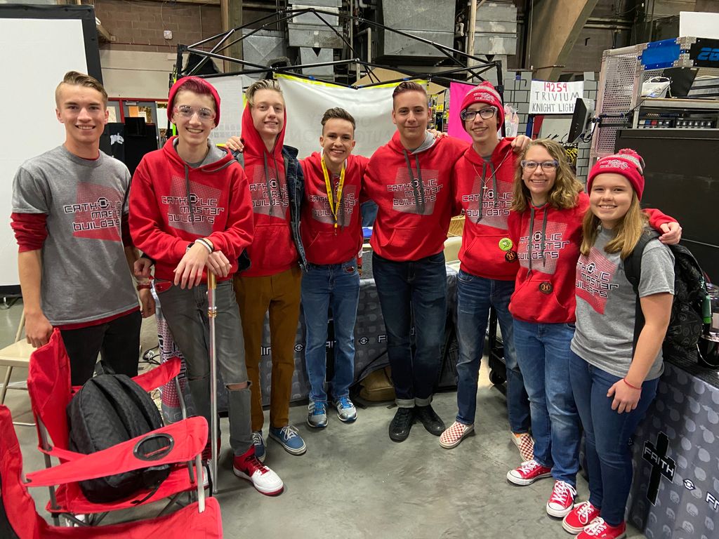 Good morning robot fans! The Catholic Master Builders are ready for the AZ FTC Championships! #firstinspires #azftc #weloverobots #robotics #skystone #FTC