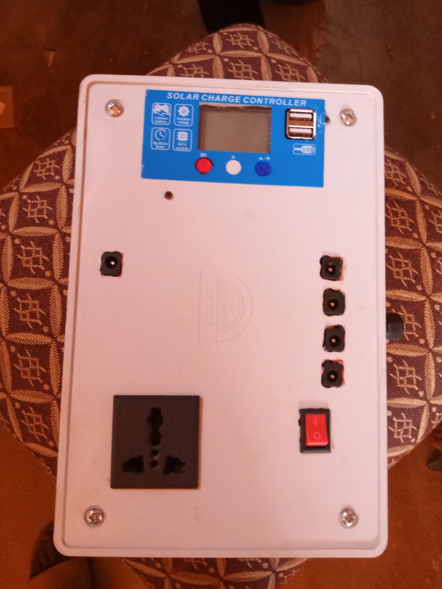 NGTech_Akure's tweet image. 500watt power box with embedded inverter. Let&apos;s light up our house. Visit ngtech.com.ng
Chat us at:api.whatsapp.com/send?phone=234…