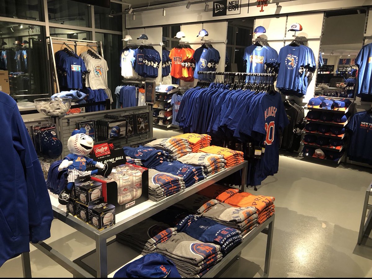 mets team store