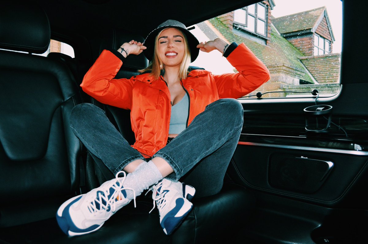 ellesse indus trainers