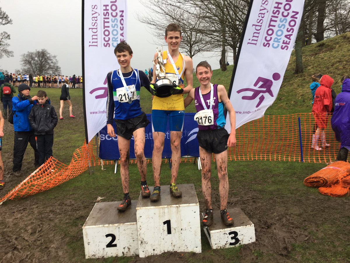 scotathletics's tweet image. U15B Podium at #LindsaysXC
1. Reuben McDonald @gnaac1 
2. Fraser Gilmour @VP_Glasgow_AC
3. Corey Campbell @TeamEastLothian