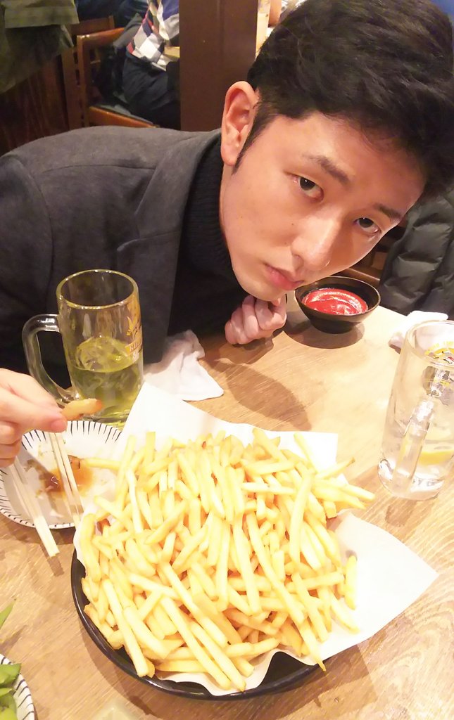 芋をキメるたけだ#本日の竹田 #いざ生徒総会