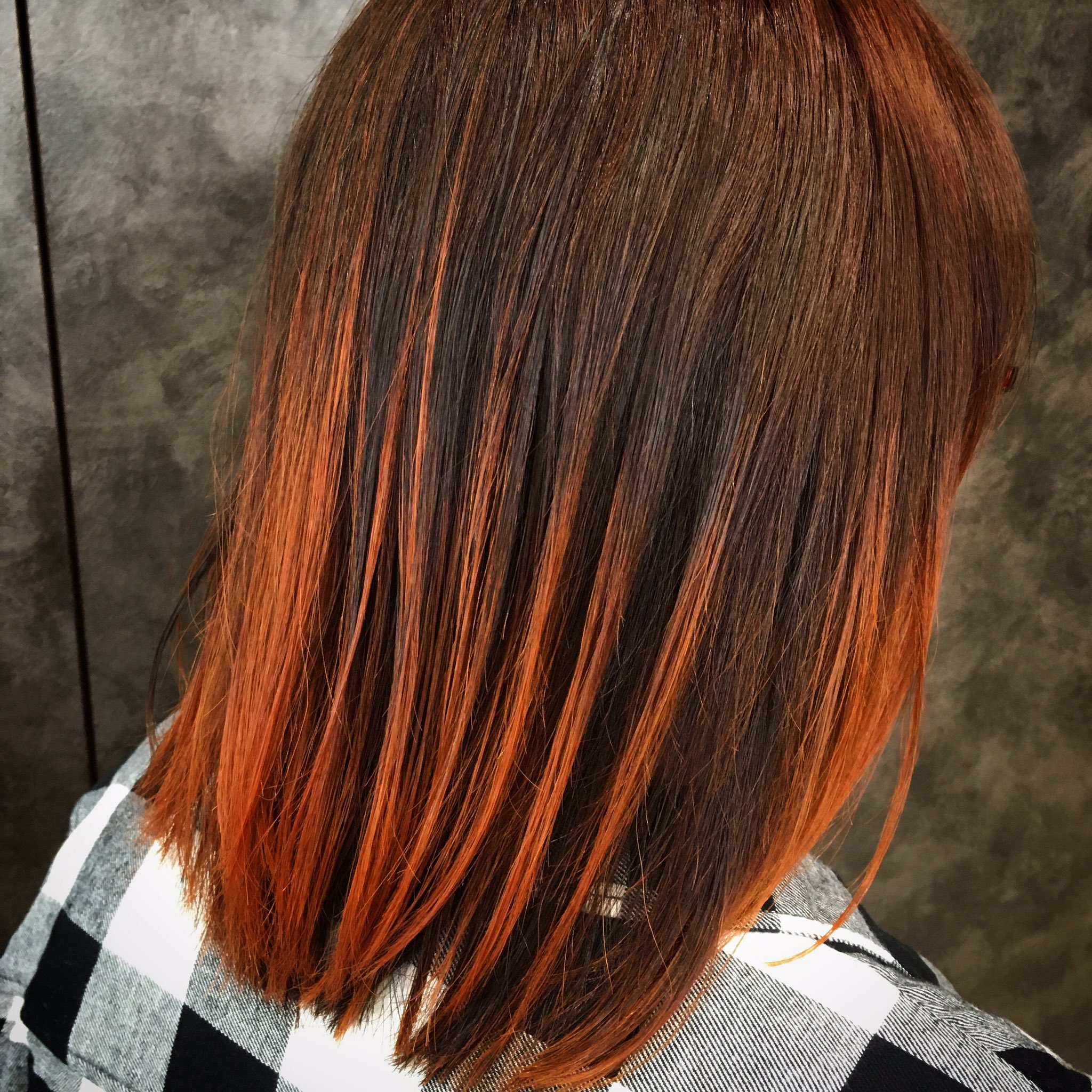 Hair Alouetteヘアアルエット オレンジヘアー 1年前に入れた バレイヤージュ を活かしてオレンジだけ足しました グラデーションカラー 毛先カラー 裾カラー ダブルカラー ケアブリーチ 外国人風カラー フュージョニストカラー Hair Alouetteヘアアルエット オレンジヘアー 1年前に入れた バレイヤージュ を活かしてオレンジだけ足しました グラデーションカラー 毛先カラー 裾カラー ダブルカラー ケアブリーチ 外国人風カラー フュージョニストカラー