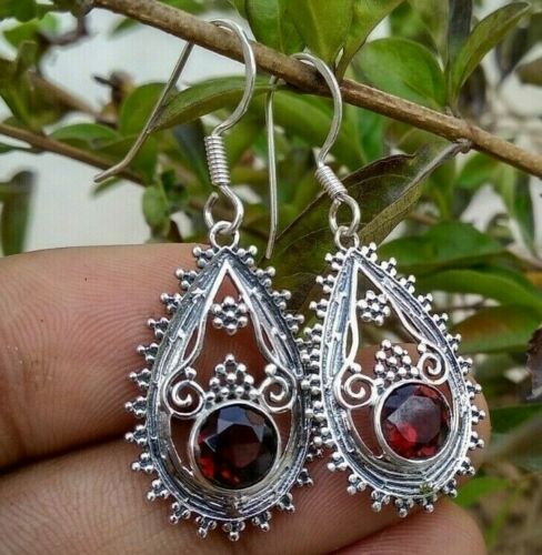 Garnet Earrings
ebay.com/itm/3729573505…

#GarnetEarrings #HandmadeSilverEarrings #DesignerEarring #BohoDaintyEarrings
#RedGarnetEarrings #925Sterlingsilver #HealingCrystalEarrings #RedStoneJewelry
#JanuaryBirthstoneEarrings #RedJewelry #CrystalEarrings #BridesmiadEarrings