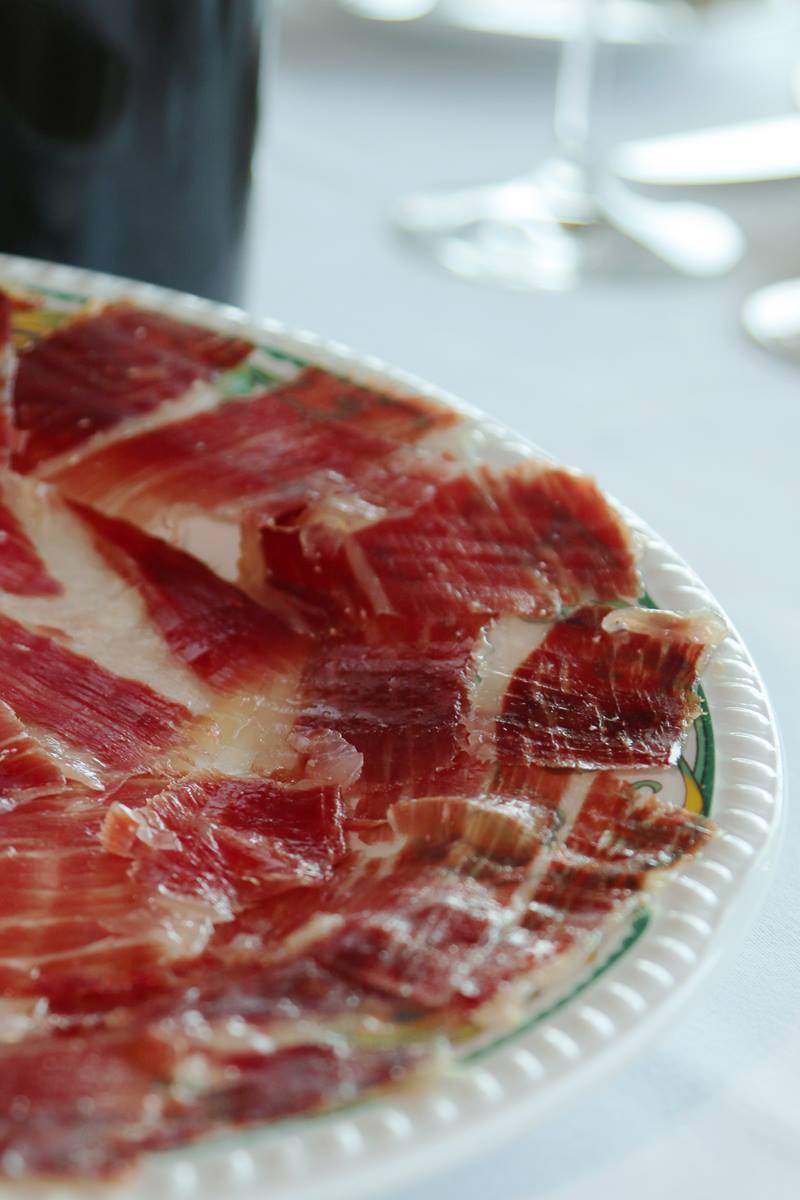 Fin de semana.
Deja tu coche en nuestro parking gratuito y vente a disfrutar al #Bar
Cocina non stop.
Y no necesitas reserva.

#elhigueron #fuengirola #costadelsol #foodlovers