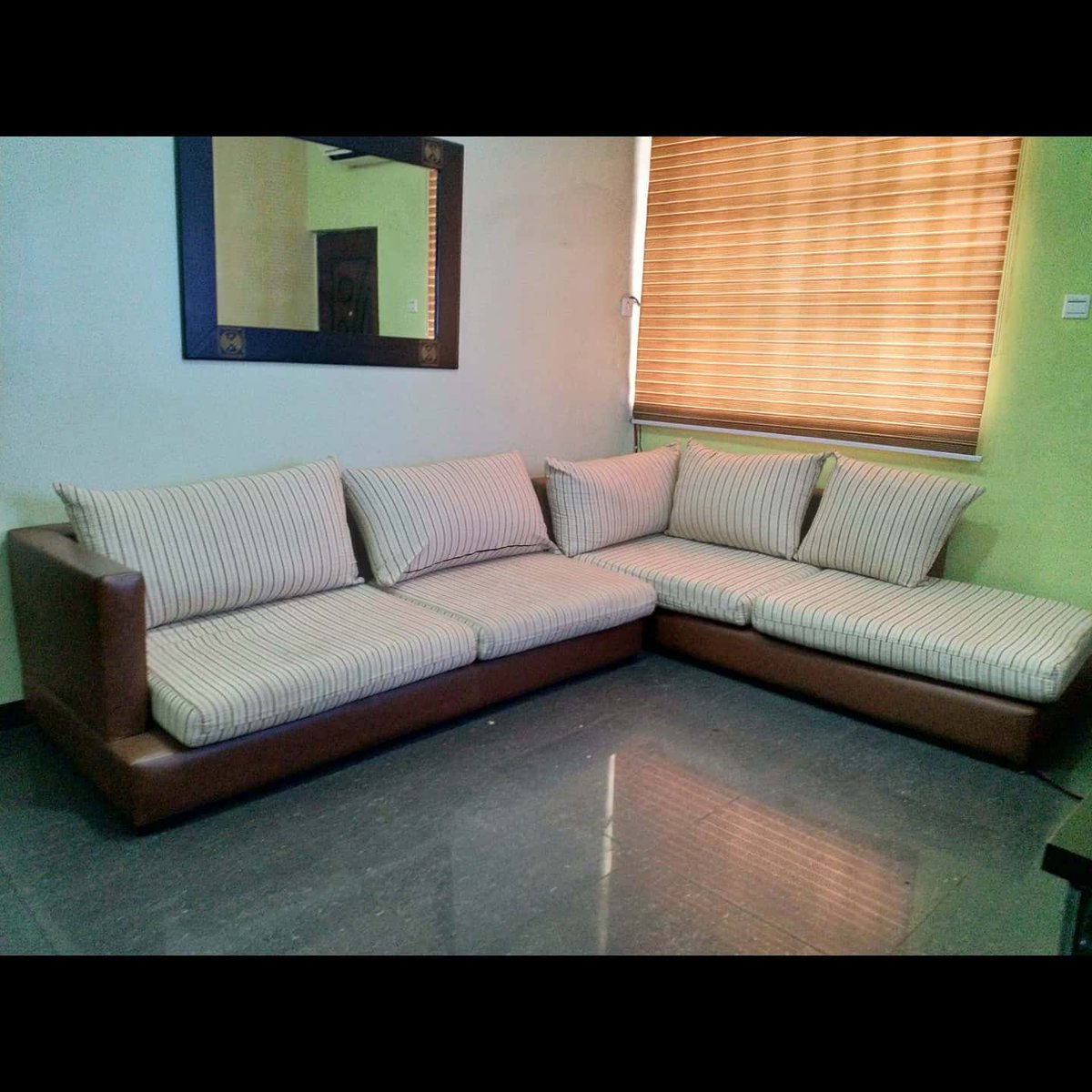 DeclutterSpace's tweet image. Awesome Deals @ Awesome Prices available @declutterlagos_
 Follow us on Instagram
So worth checking out.

#declutterlagos
#thrift
#declutter
#womensfashion
#kidsfashion
#furniture
#householditems
#kitchendeals
#kitchenutensils
#new
#fairlyused
#videogames
#electronics
#fitness