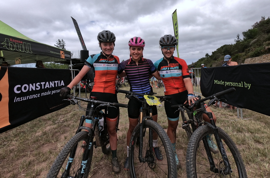 Bike Hub (@bikehubber) on Twitter photo Beers, Terpstra, Nortje and Strydom Seal <a href="/knysnabull/">Knysna Bull</a> Titles
community.bikehub.co.za/features/_/new… Beers, Terpstra, Nortje and Strydom Seal <a href="/knysnabull/">Knysna Bull</a> Titles
community.bikehub.co.za/features/_/new…