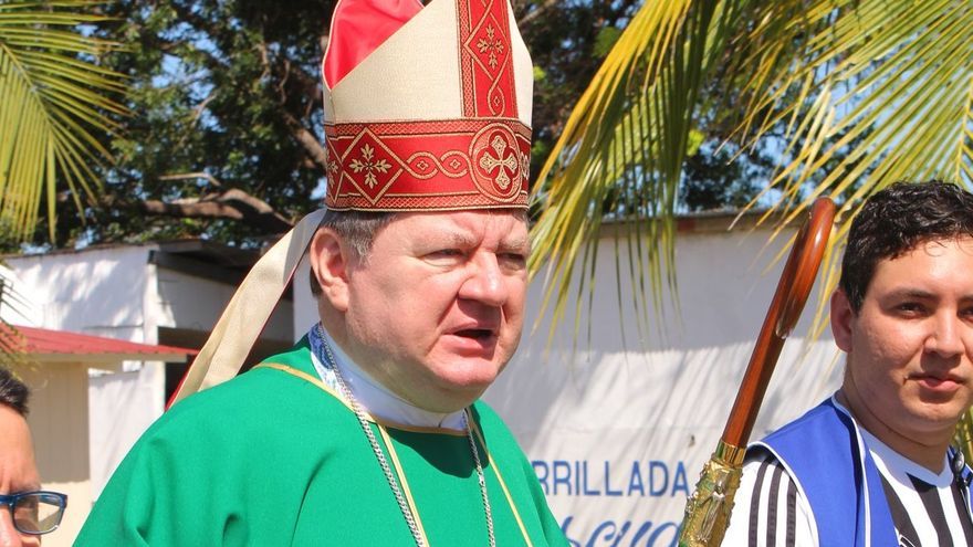 Miroslaw Adamczyk nuevo nuncio apostólico en Argentina. Era el embajador del Papa en Panamá https://panamatimes.wordpress.com/2020/02/22/miroslaw-adamczyk-nuevo-nuncio-apostolico-en-argentina-era-el-embajador-del-papa-en-panama/ …