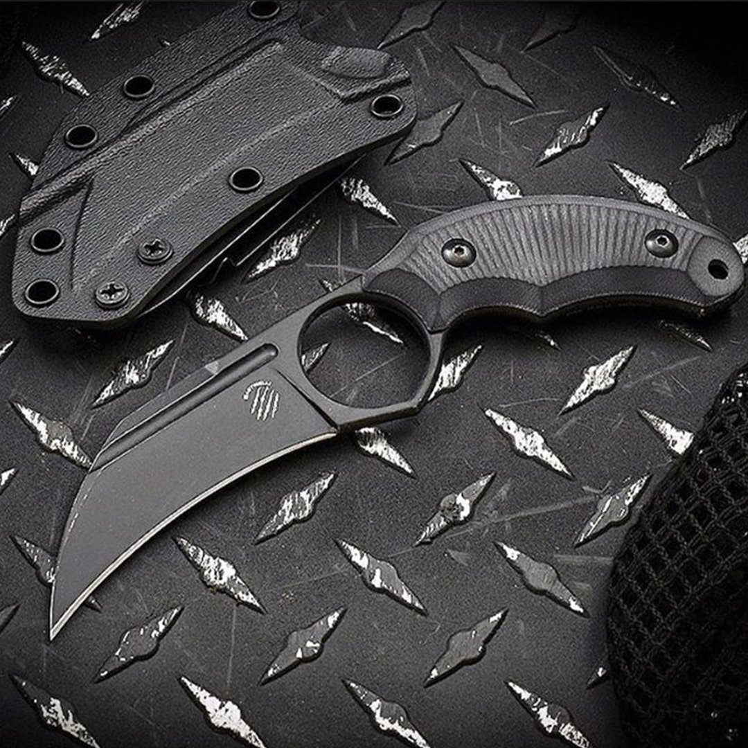 Nés d'une passion pour les lames, les couteaux Bastinelli Knives allient ergonomie et utilité, tout en préservant le design et un matériel de qualité !
#survivalisme #exposant #knives