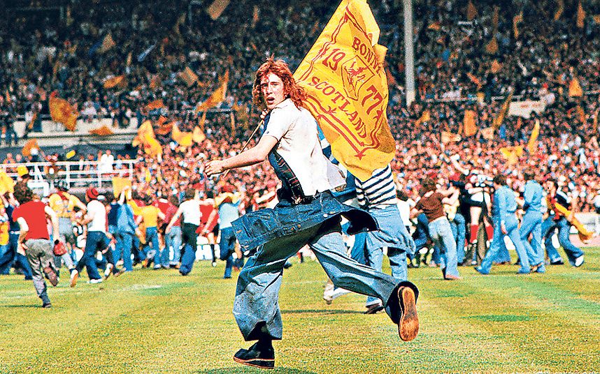 There's no denying these two.Wembley, 1977.