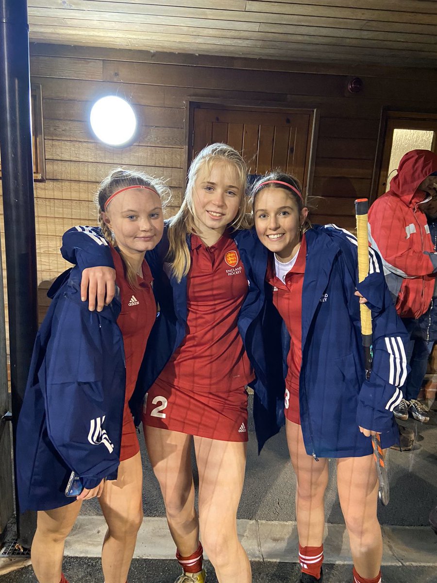 Julia Spence tweet media