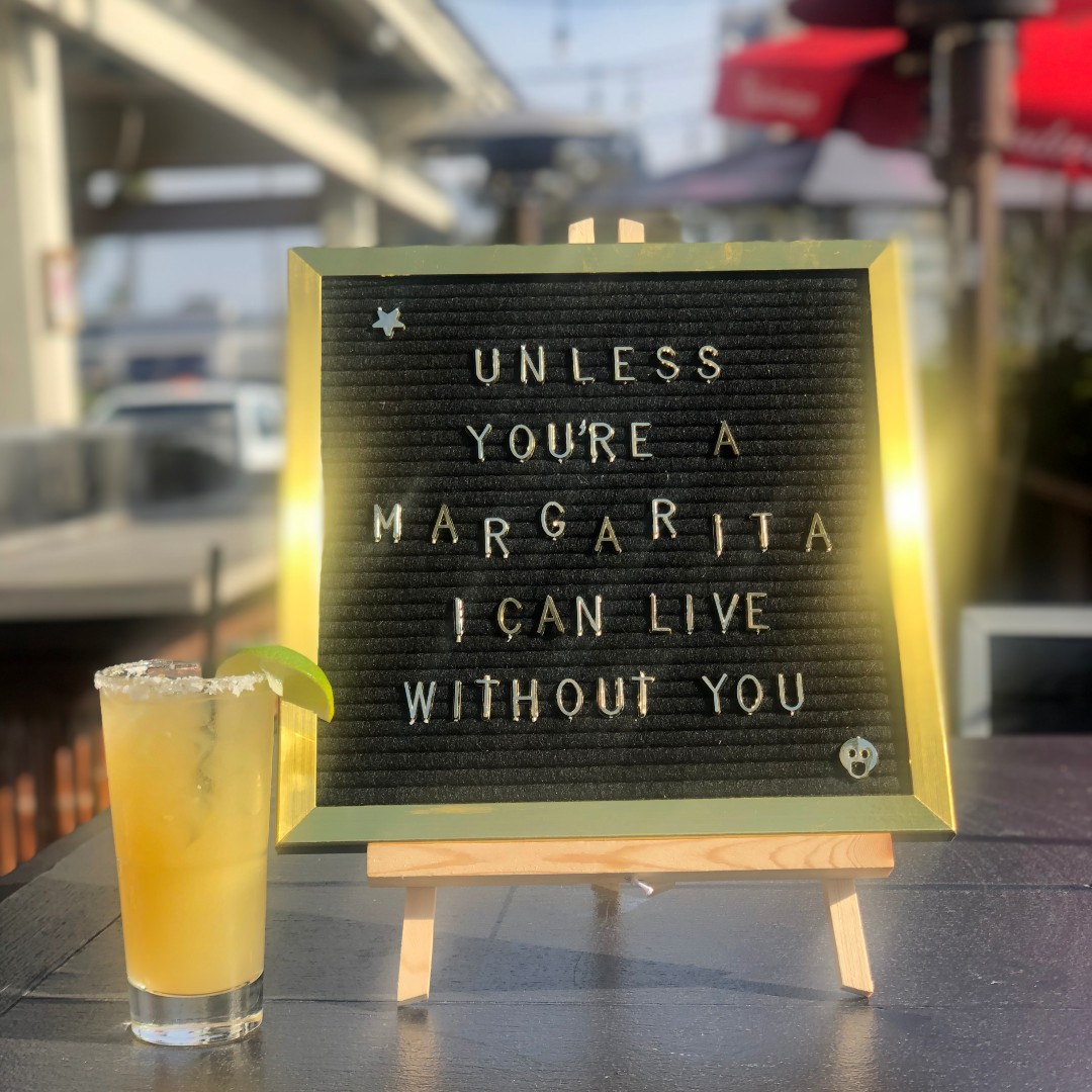 fasttimessd's tweet image. Happy #NationalMargaritaDay! Celebrate accordingly. 😏

#youstaythirstysd #exploresandiego #discoversandiego