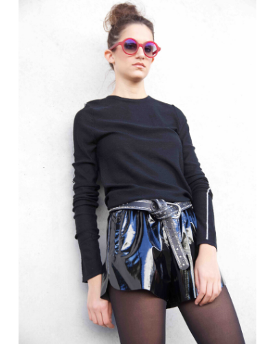 WeSOSHO_'s tweet photo. Black on Black
Shining and Matt
Shining soft patent Shorts directly from the new Fall20-21 Catwalks
WeSOSHO Collections
.
.
.
#wesosho #patent #shining #black #blackandmatt #collection #waitingforspring https://t.co/dBvdWqbVlR