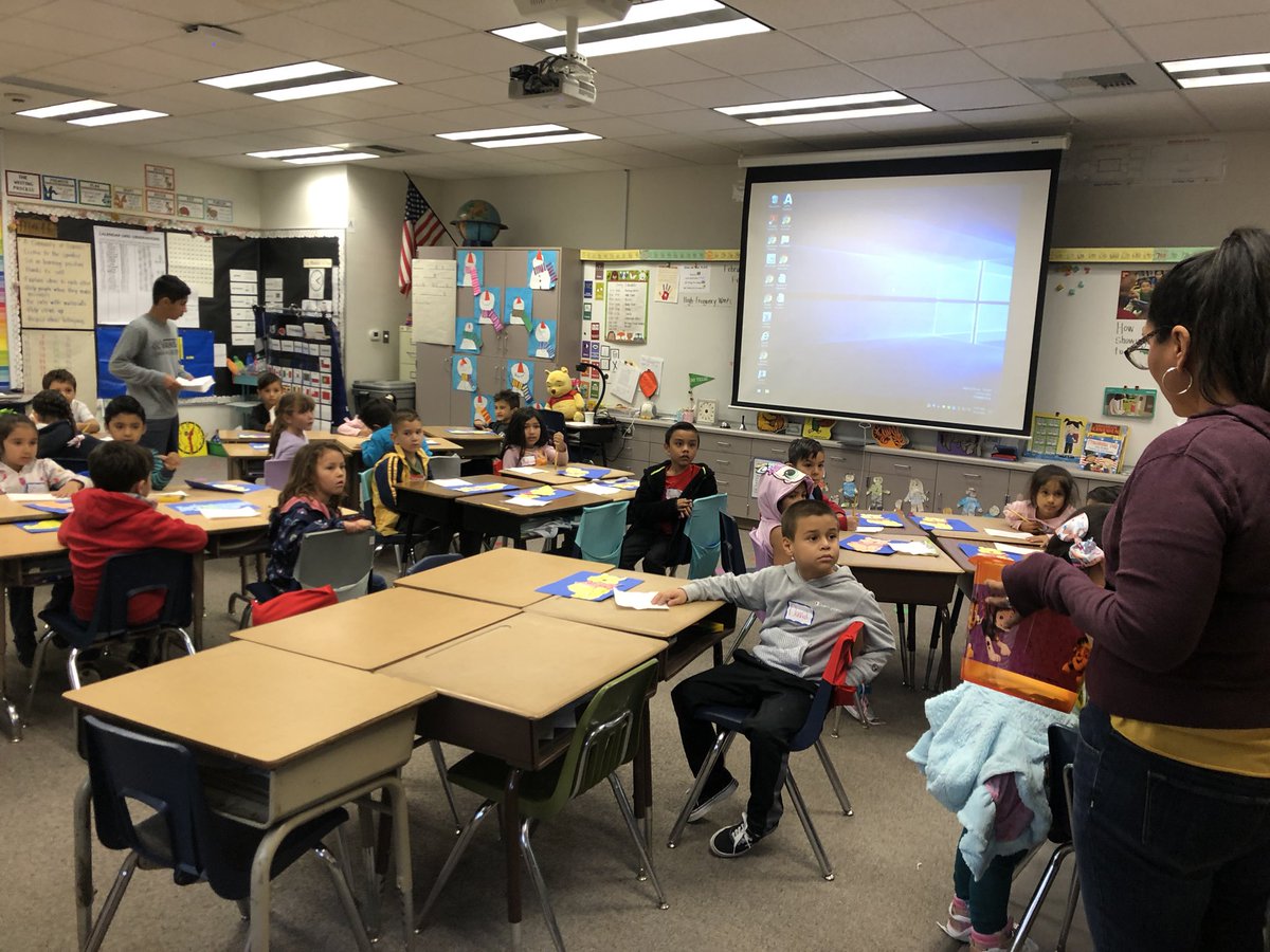 Tawnya Sievers (@tjsiev22) on Twitter photo Counting scoops and adding to their snack bags a pinch of PBIS at SOAR Academy with <a href="/mrsperezbarba/">Patricia Pérez-Barba</a> #lhcsd #1team1vision Counting scoops and adding to their snack bags a pinch of PBIS at SOAR Academy with <a href="/mrsperezbarba/">Patricia Pérez-Barba</a> #lhcsd #1team1vision