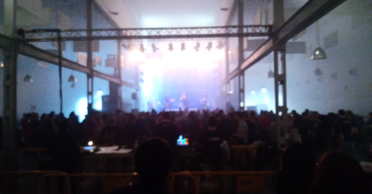 YescaValladolid's tweet photo. Ya estamos en la sala LAVA disfrutando de buena música en el #PucelaRock en beneficio de @ADAVASYMT.
¡Te esperamos en el puesto de material! https://t.co/jkKqWZFR0q