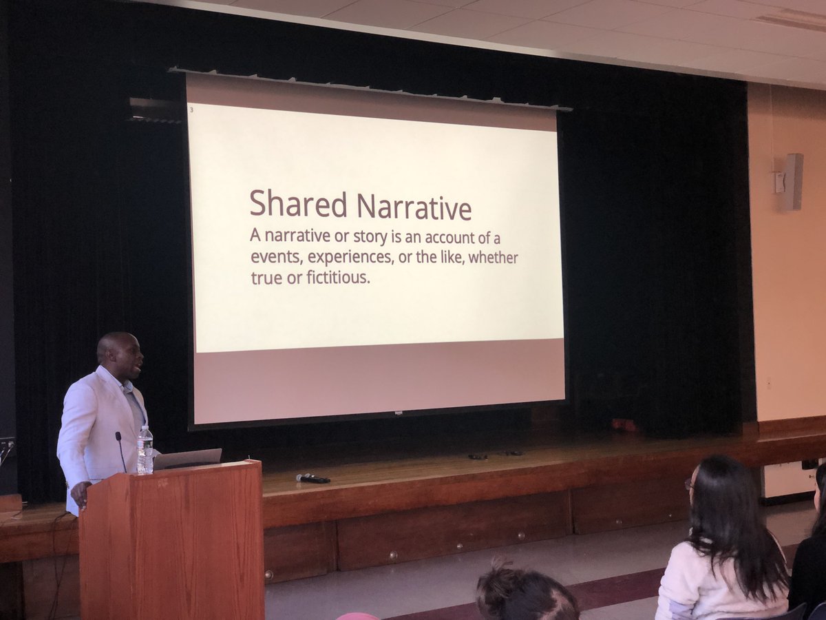 WIADBOS's tweet image. . @Eniola5 starting out with the shared narrative among UXers and their challenge to promote human centered design 

#WIAD20 #WIADBOS #IA