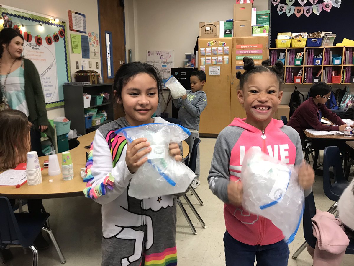 MsBullinger's tweet photo. You can’t learn about the Bluebell factory in Brenham, TX without wanting ice cream. So to demonstrate how we can change matter from a liquid to a solid, we made ice cream!!! 🍨 #OHTHoot4TheMoon #NISDOHT https://t.co/dXBVWGOzkK