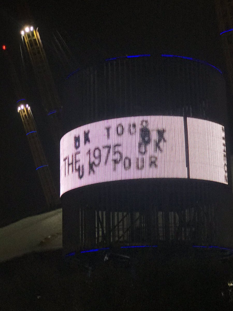 celloutpresents's tweet photo. WE’RE ABOUT TO WATCH @THE1975 AT @THE02 IT’S GOING TO BE A GOOD ONE.
CHECK OUT @ALEXGRMYLES’ TAKE ON THEIR NEW TRACK AND BRILLIANT MUSIC VIDEO
https://t.co/iHr94m6r6J https://t.co/weVdMO8l3y