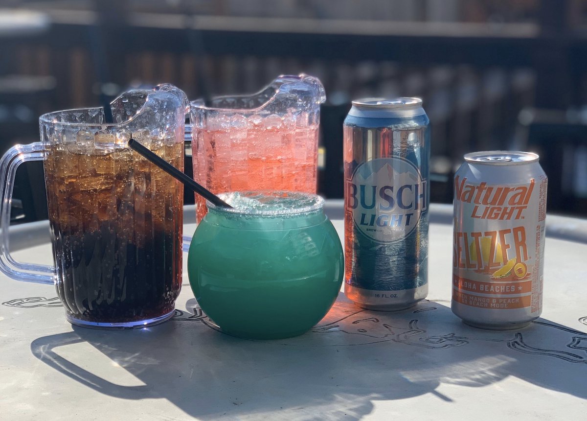 ajsbarnightclub's tweet photo. To all y’all getting a late start and all y’all who already has been Dartying, we are open! #PartyAtAJs 

$1 Natty Seltzers 
$2 Busch Light 16oz Cans
$3 Fish Bowls
$4 Liqour Pitchers https://t.co/Uf51uwtytq