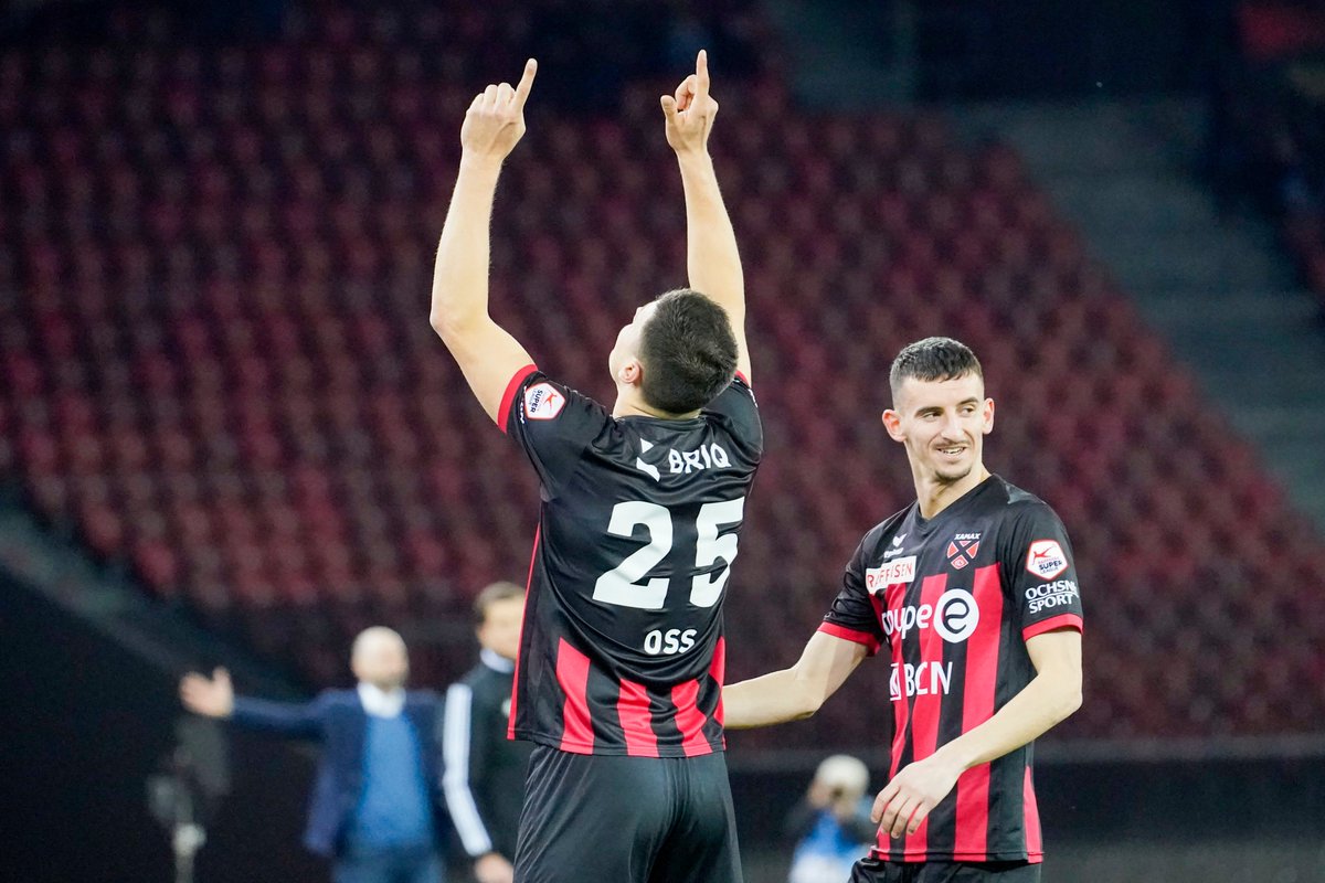XamaxFCS's tweet photo. Quelques photos du match de ce soir.
Un bon point pour les Rouge et Noir.
Prochain match dimanche prochain ร La Maladiรจre contre le @fcthun_official
#FCZXAM 1-1 | ๐ธ@freshfocus https://t.co/5GvfPf52U0