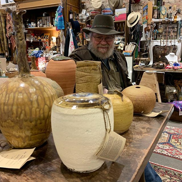 Our good buddy, Melvin Rowe showed up with some beautiful new pots!  #pottery #madeinkentucky