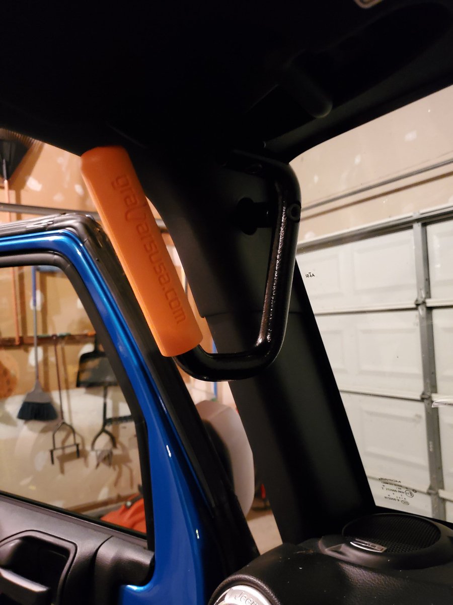 BreakingPoint0's tweet photo. First official mod in the books! A set of grab handles for the front and rear. Still need to think of a good name for it. https://t.co/ViAouxg0Qx