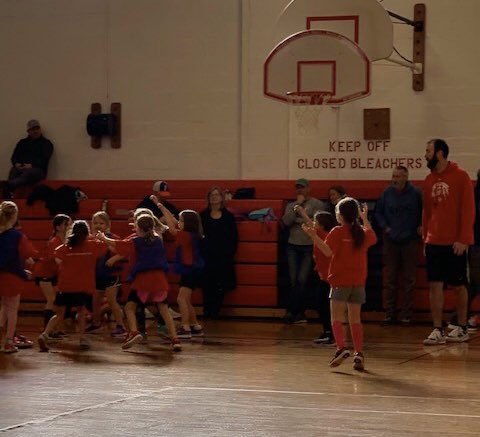 HTAASports's tweet photo. A huge thanks to all our basketball volunteers who make HTAA special! https://t.co/h65hnvYrTk