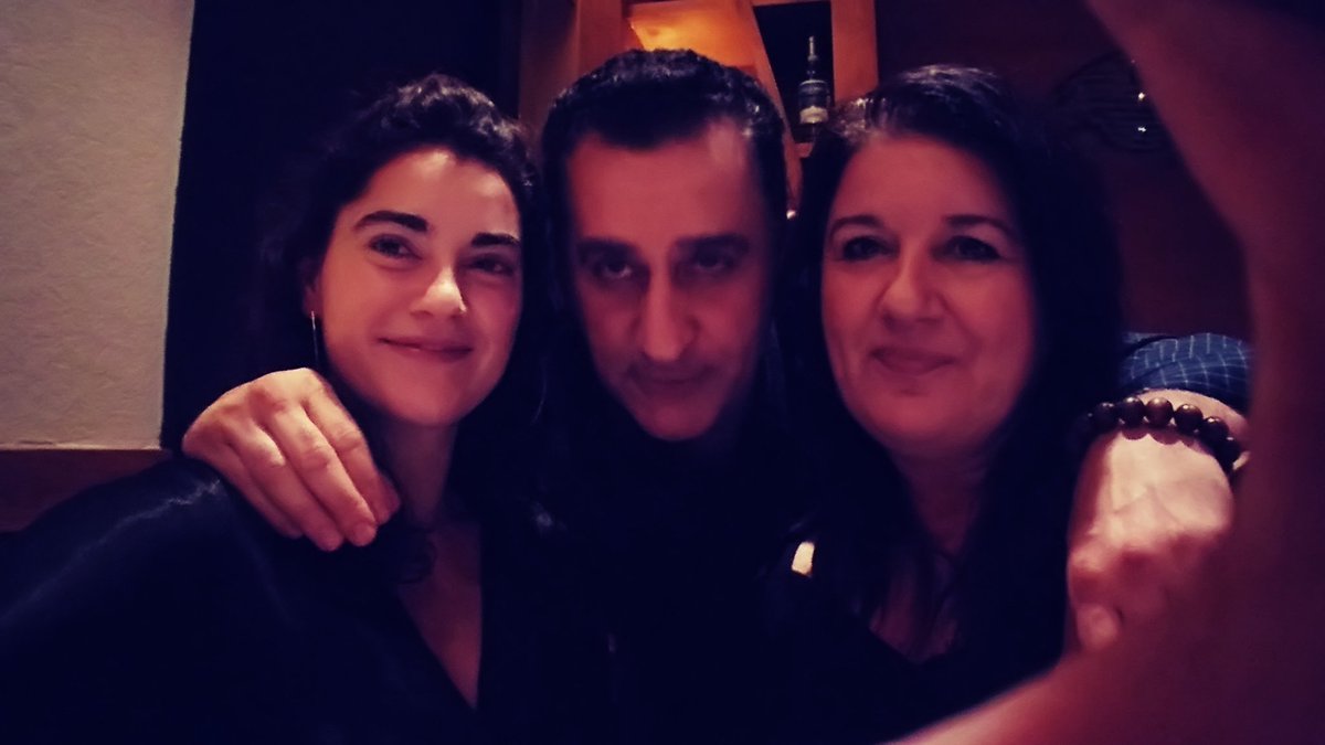 mastermehrdad's tweet photo. With my valentines ❤ #valentines #paininthebutt https://t.co/V2Cye3p4fn
