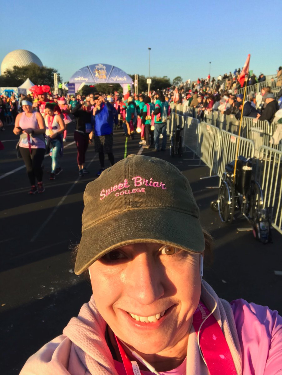 sbcalumnae's tweet photo. Holla Holla @SweetBriaredu #alumna Jill O'Ree Stryker '87, sporting her #SweetBriar hat while running in the @runDisney @WaltDisneyWorld #Disney Princess Enchanted 10K!! #SweetBriarFIERCE #runDisneyLIVE https://t.co/qWSgietvzK