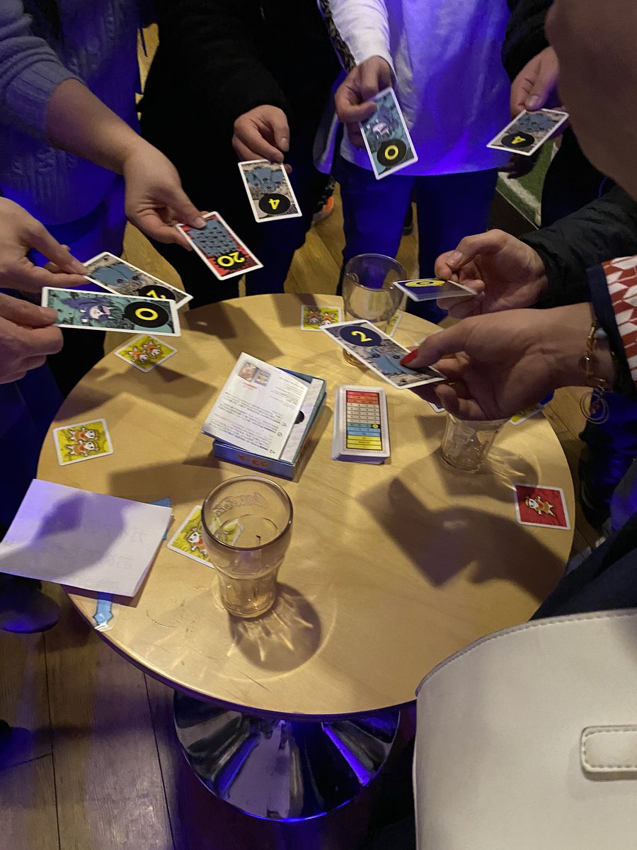 eskatye's tweet image. #スパスコ
#スコファン
#スパチュー
#女装
#男の娘
#ゲーム

ゲームイベントらしいたのしい空間である