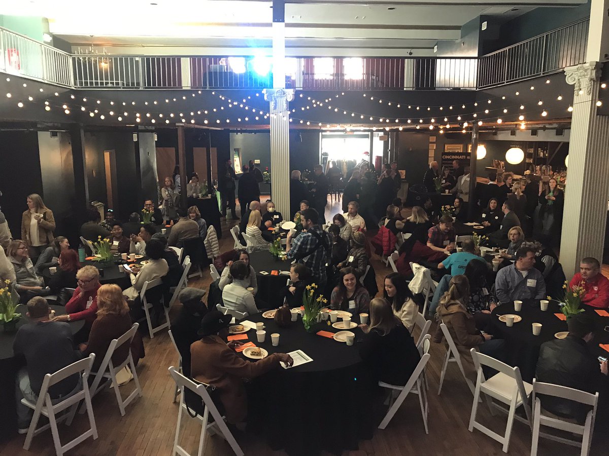 CityOfCincy's tweet photo. Thrilled to join @cincibeautiful this morning at the Woodward Theater in OTR for the Love Thy โNati Celebration. We are honoring some of the numerous organizations and volunteers who help make sure #CincyIsBeautiful. https://t.co/9M0a7sagEX