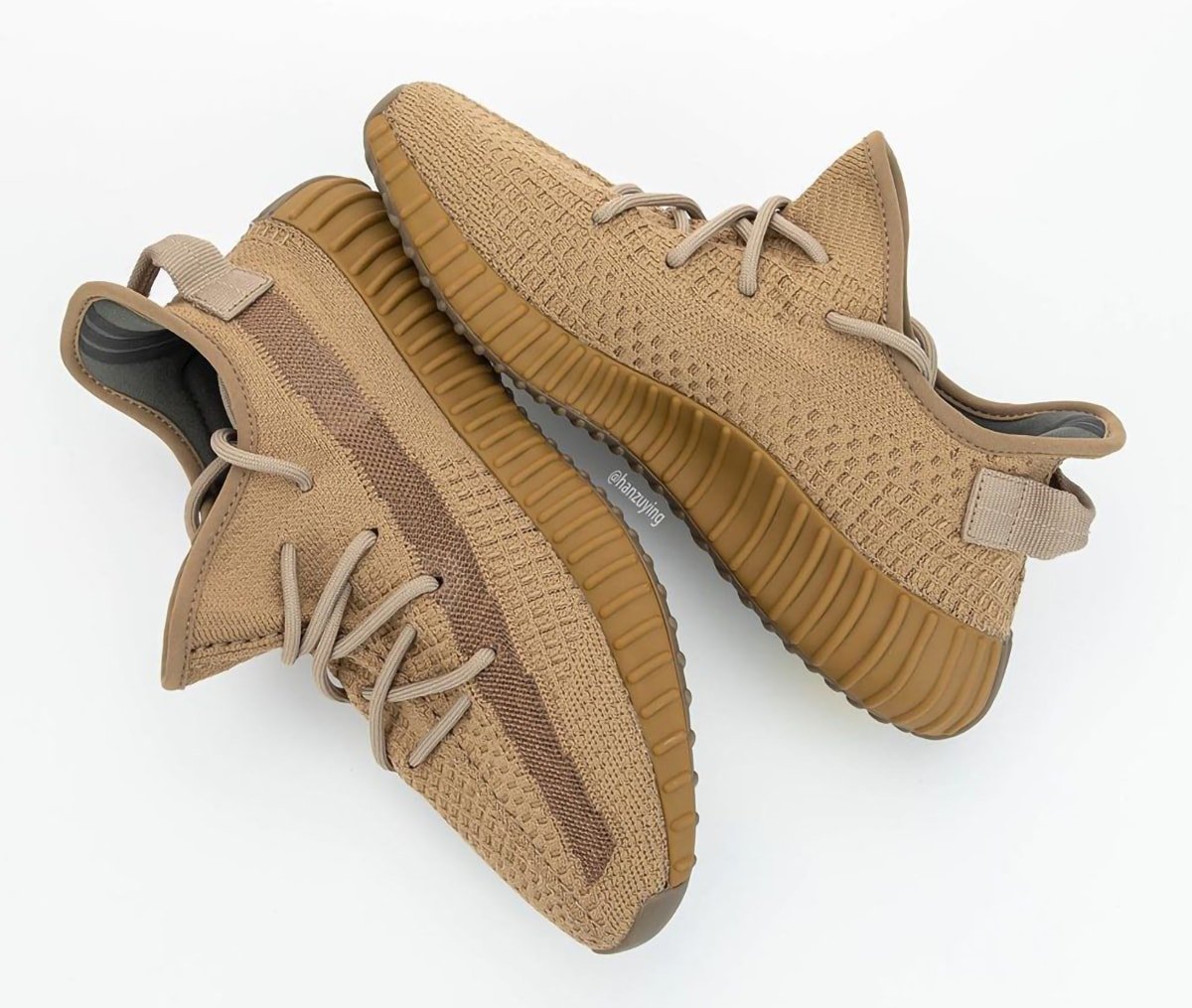 Level Shoes ONE MORE YEEZY slides EARTH BROWN