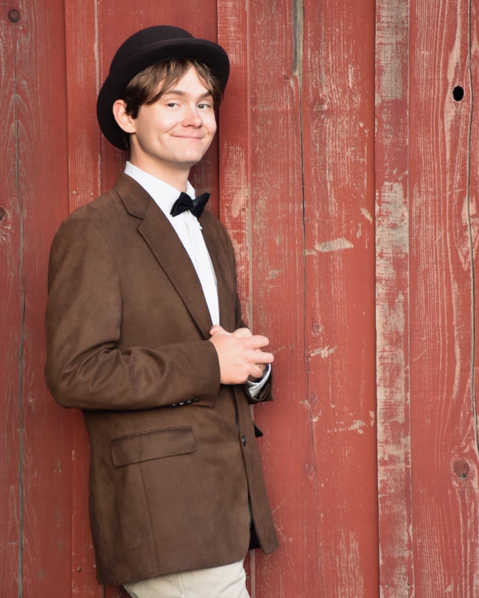 auriferra's tweet photo. Meet the #auríferrarepublic team! Isaac Ludington is our social media manager and one of our actors. His main duty is crafting posts for our social media platforms. He especially enjoys writing posts about himself in the third person, so he can covertly brag about how great he is https://t.co/ucCGETbPyV
