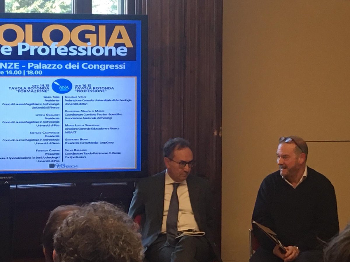 Archeologi's tweet photo. Camilli: “Il #DM244 è uno strumento fondamentale per recuperare delle forti fette di prerogative sul paesaggio, essendo ormai il paesaggio storicizzato” #Tourisma2020 #anainformazione #formazione e #professione #archeologi https://t.co/ksg7itMdYI