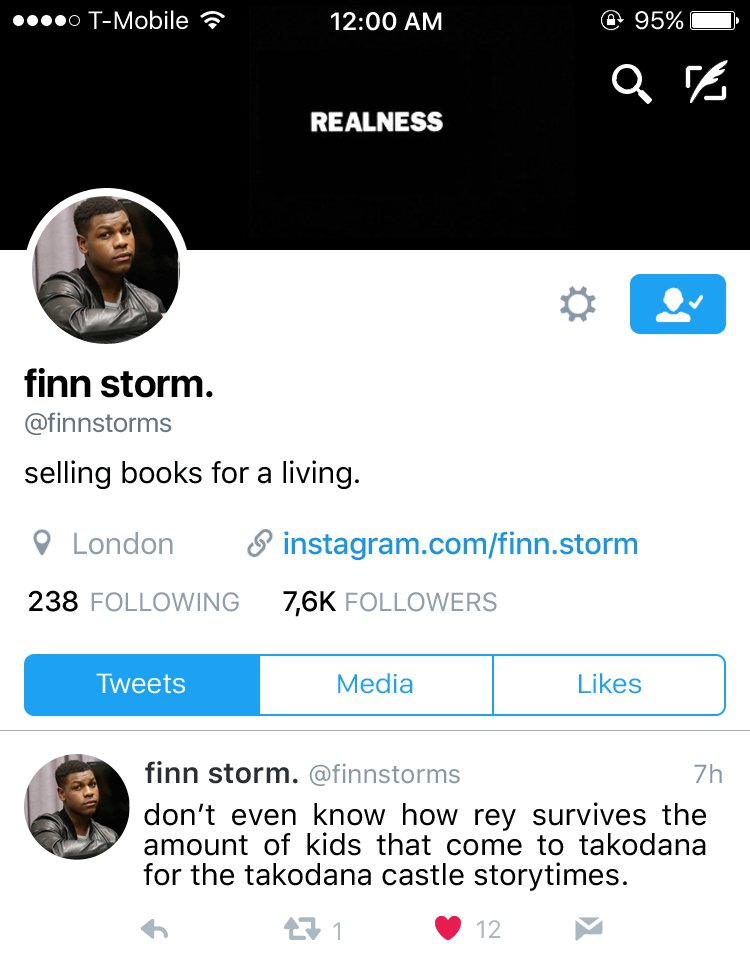  𝗺𝗲𝗲𝘁 𝗿𝗲𝘆'𝘀 𝗳𝗿𝗶𝗲𝗻𝗱𝘀:finn storm, rey's roommate and best friend; rose tico, who works at takodana alonside rey and finn; kaydel connix, a yoga instructor, who is a childhood friend of them; and zorri bliss, a photographer and rey's friend and neighbor.